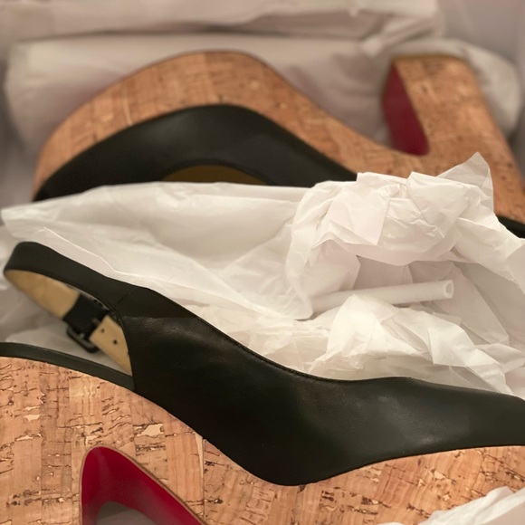 Red Bottoms!!! Order now! Where oh Where can you find me @ a price like this! - Picture 11 of 12